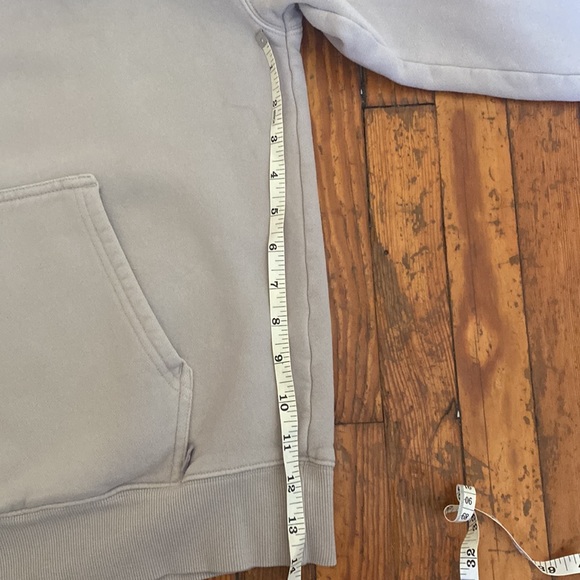 Lowest* Aritzia Tna Sweatshirt Hoodie - Picture 11 of 12